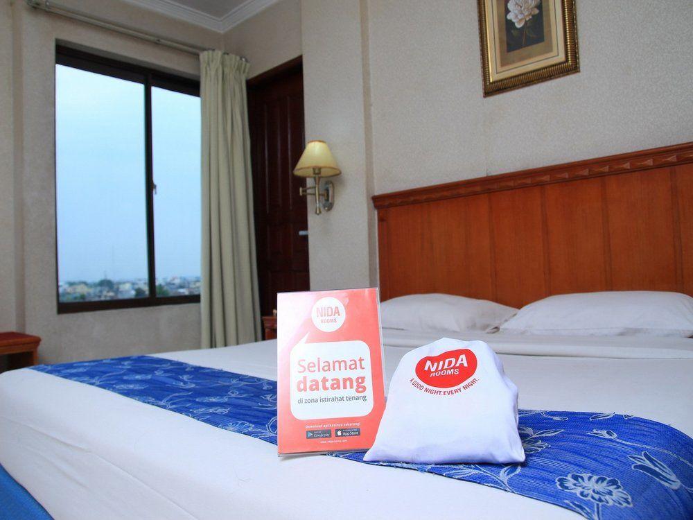 Antares Hotel Medan Exterior photo